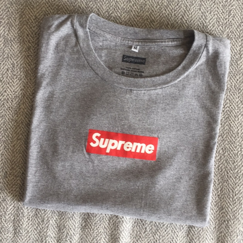 Supreme T-Shirt